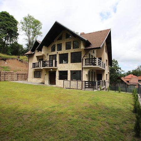 Kassa Villa Бран Екстериор снимка