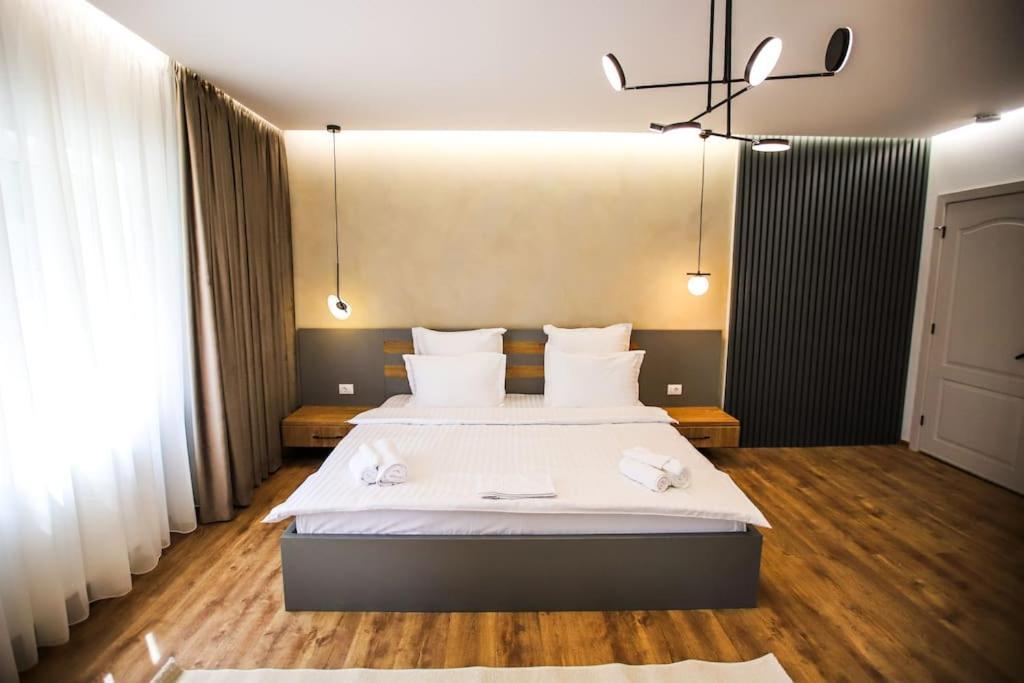 Kassa Villa Бран Екстериор снимка