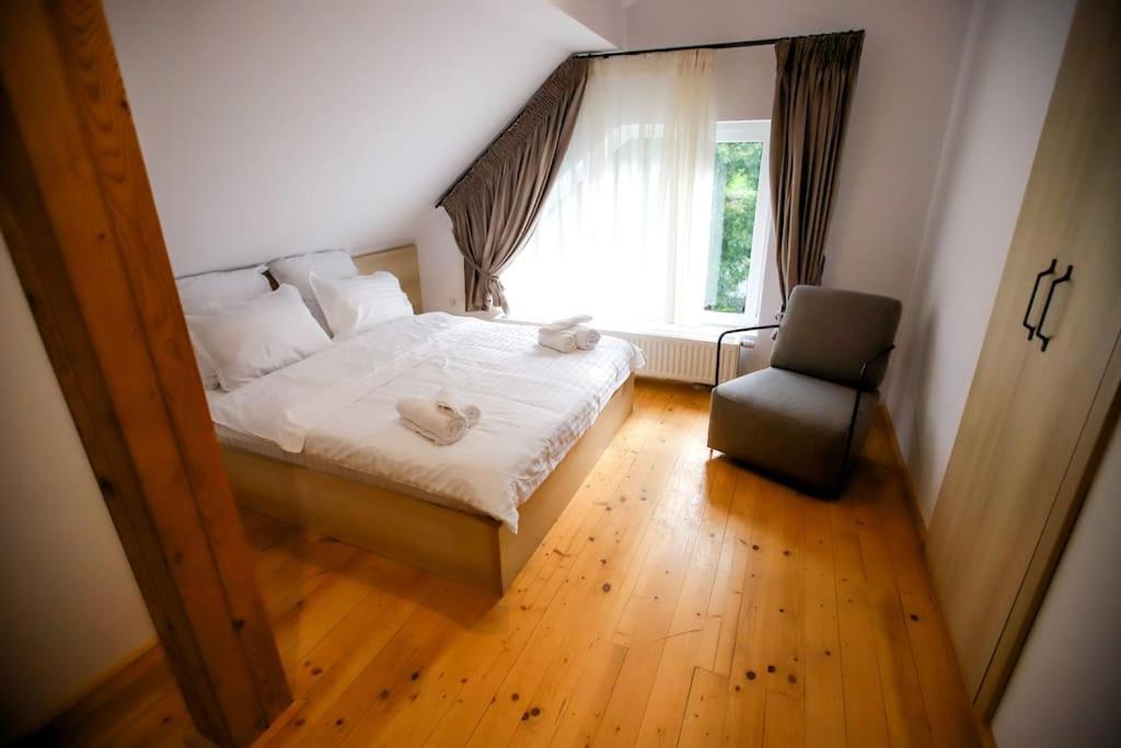 Kassa Villa Бран Екстериор снимка
