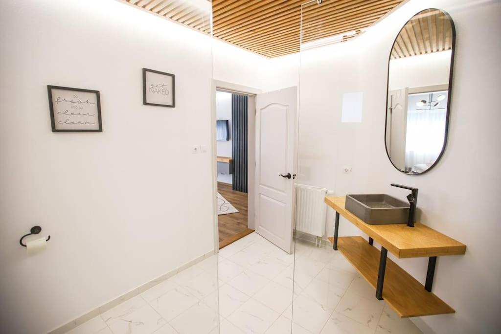 Kassa Villa Бран Екстериор снимка