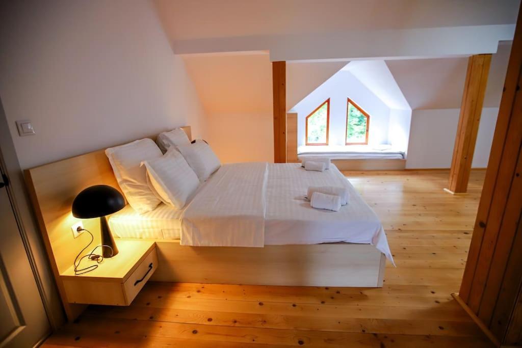 Kassa Villa Бран Екстериор снимка